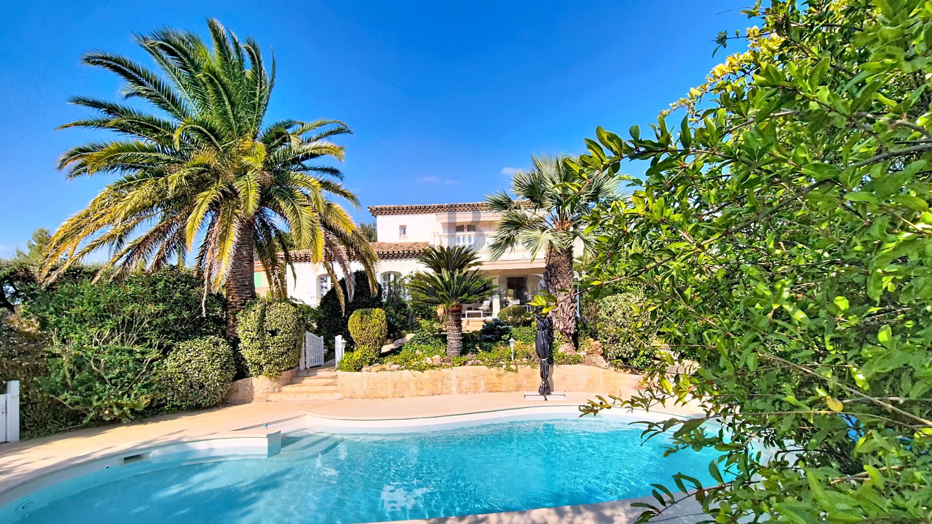 Maison à vendre, 170m², Saint-Raphaël