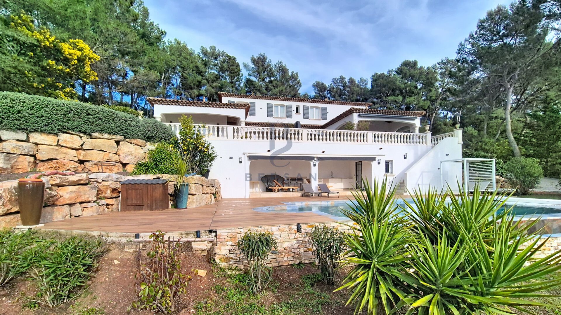 Maison à vendre, 217m², Puget-sur-Argens