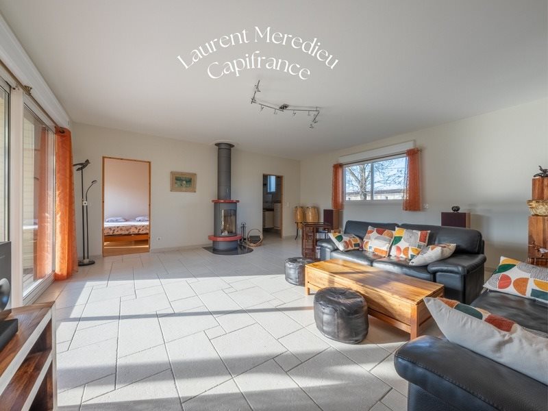 Maison à vendre, 196m², Cubzac-les-Ponts