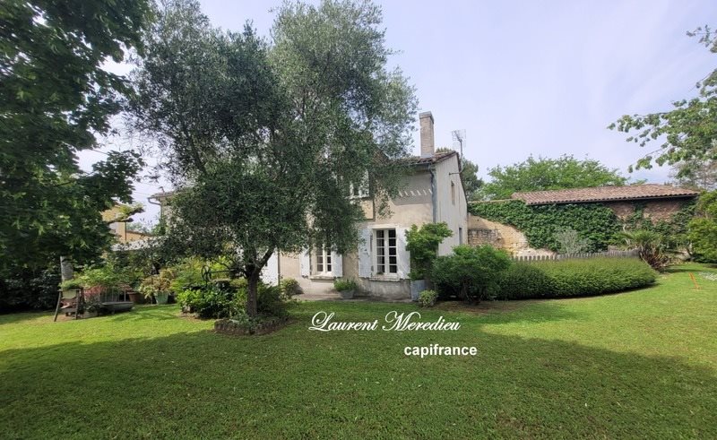 Maison à vendre, 240m², Saint-André-de-Cubzac