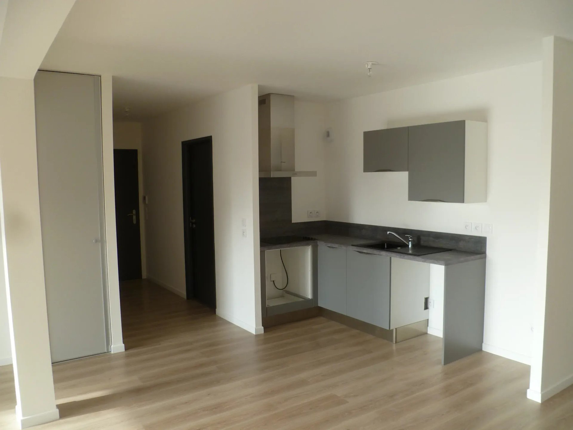Appartement à louer, 76m², Eysines