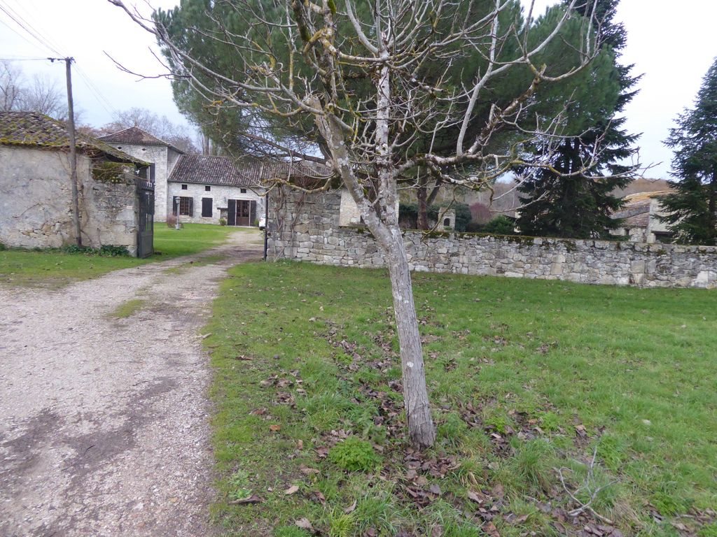 Maison à vendre, 500m², Bonneville-et-Saint-Avit-de-Fumadières