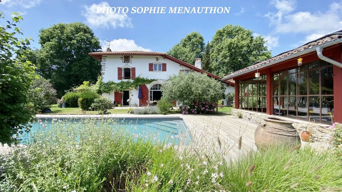 Maison à vendre, 310m², Urt