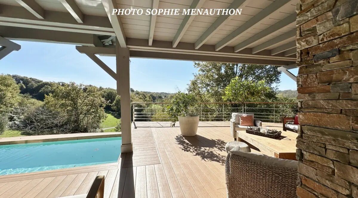 Maison à vendre, 240m², Bassussarry
