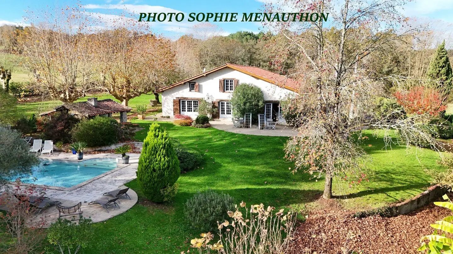 Maison à vendre, 292m², Saint-Martin-de-Seignanx