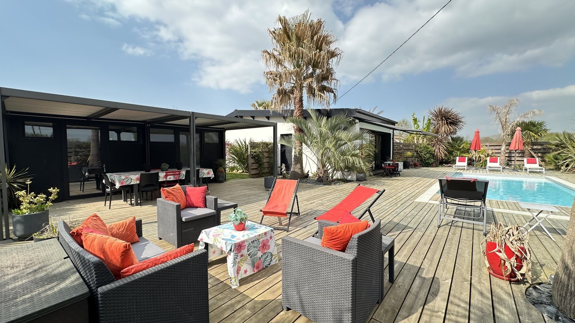 Maison à vendre, 312m², Saubrigues