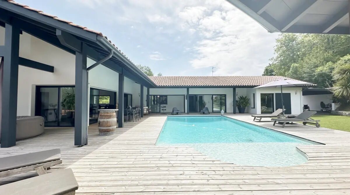 Maison à vendre, 220m², Ahetze