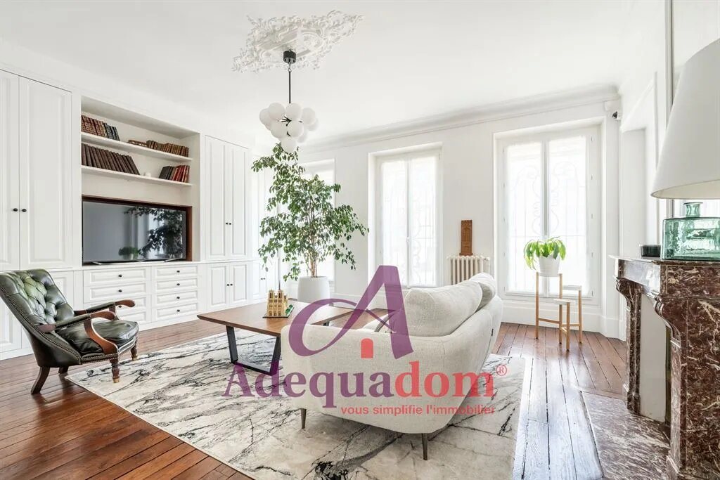 Maison à vendre, 248m², Courbevoie