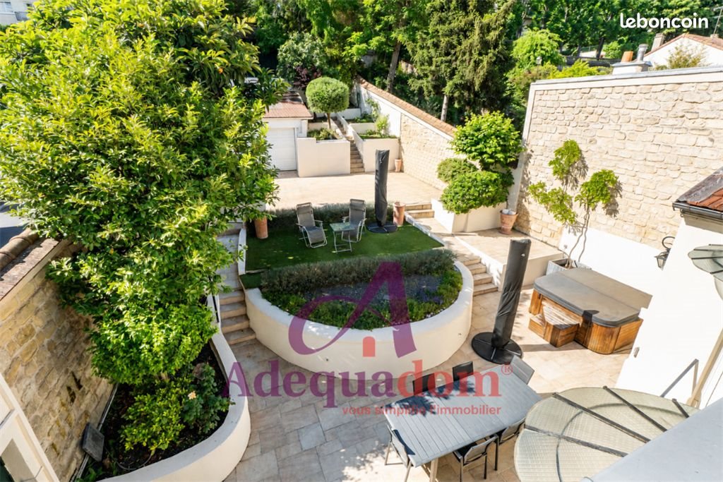 Maison à vendre, 248m², Courbevoie