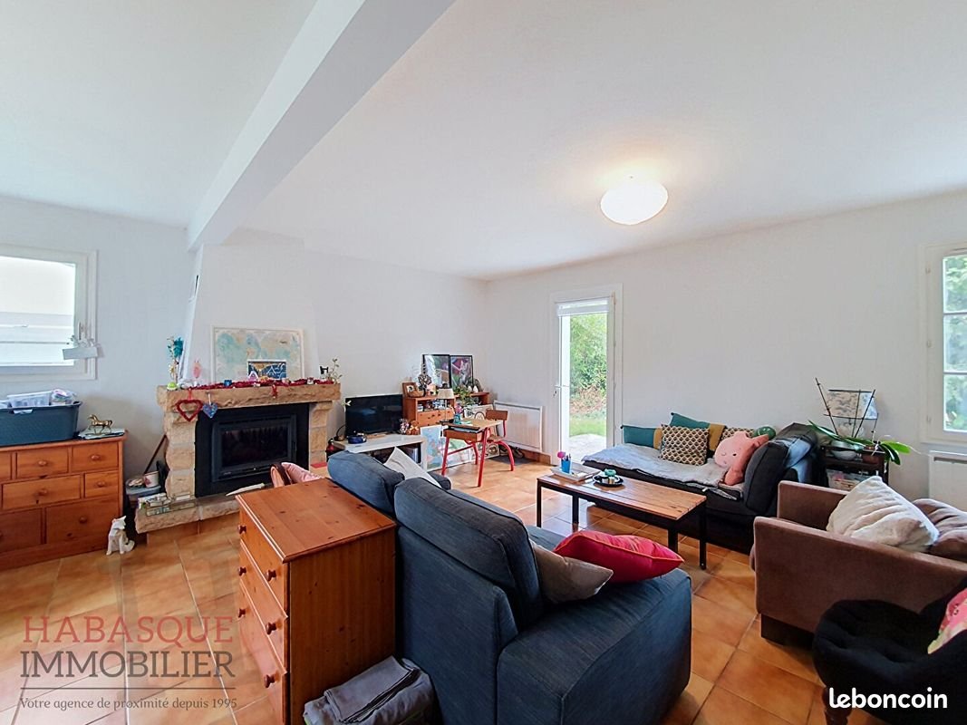 Maison à louer, 115m², Dirinon