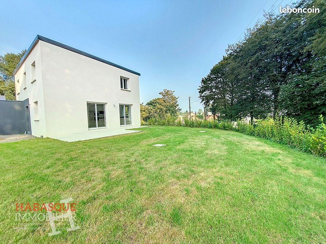 Maison à louer, 123m², Plouédern