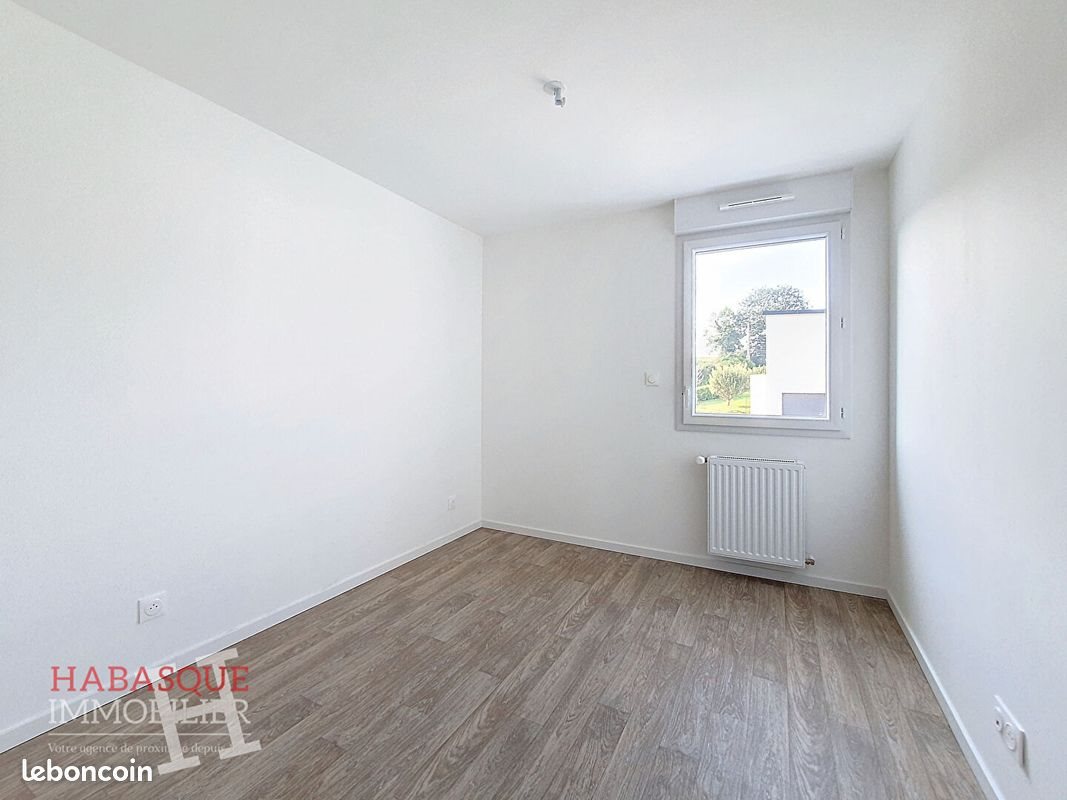 Maison à louer, 123m², Plouédern