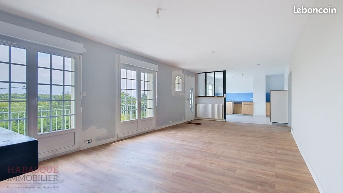 Maison à vendre, 140m², Loperhet