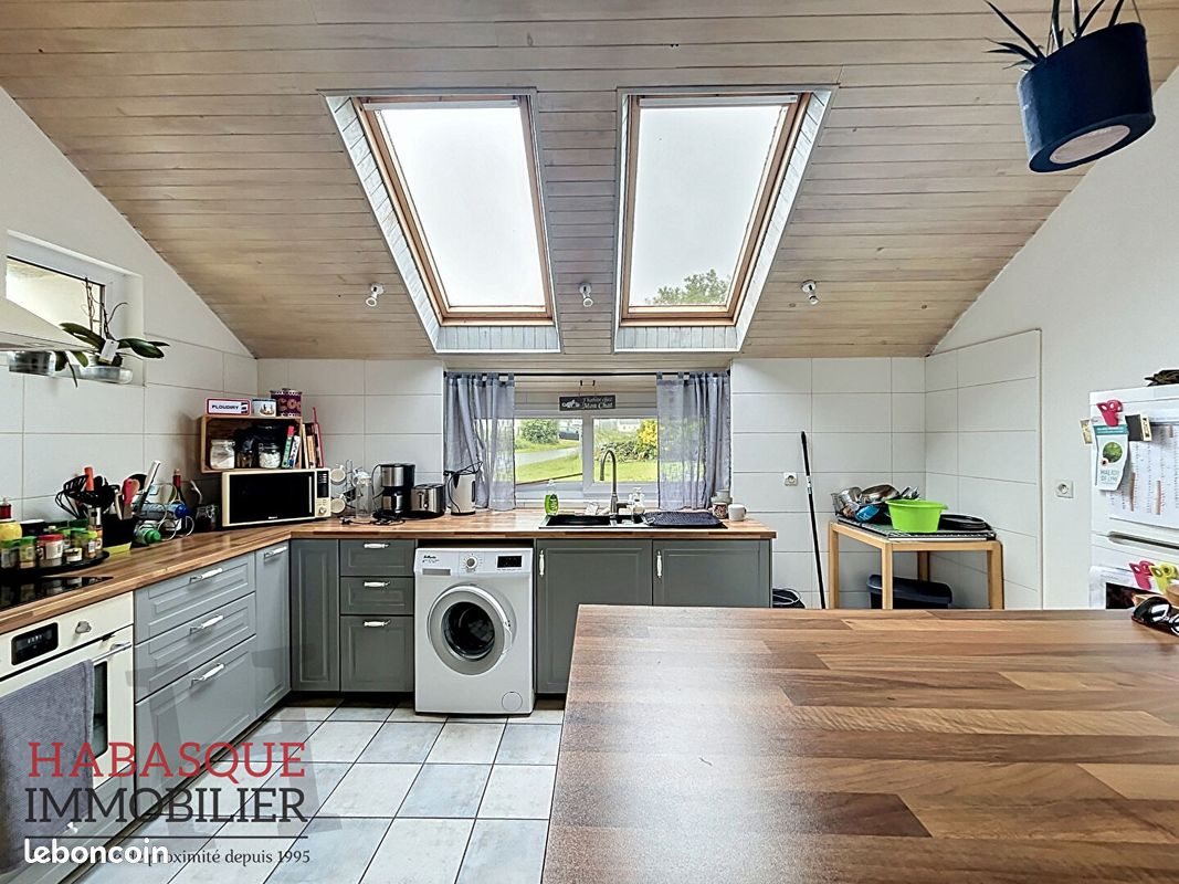 Maison à vendre, 71m², Ploudiry