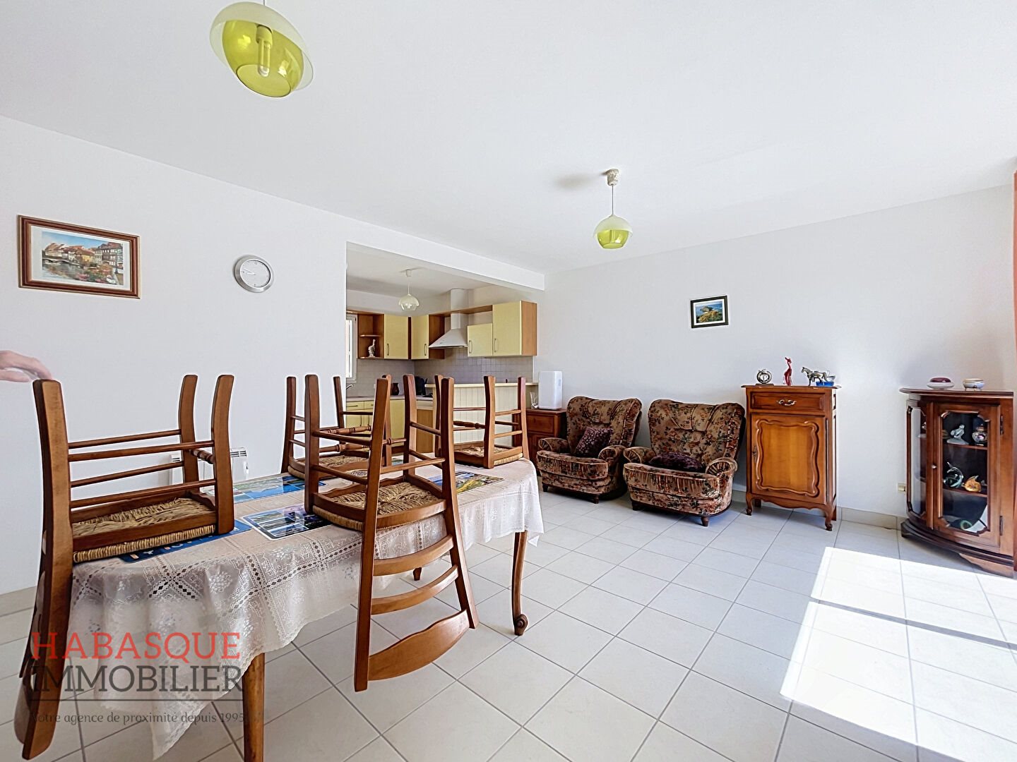 Maison à louer, 90m², Plouider