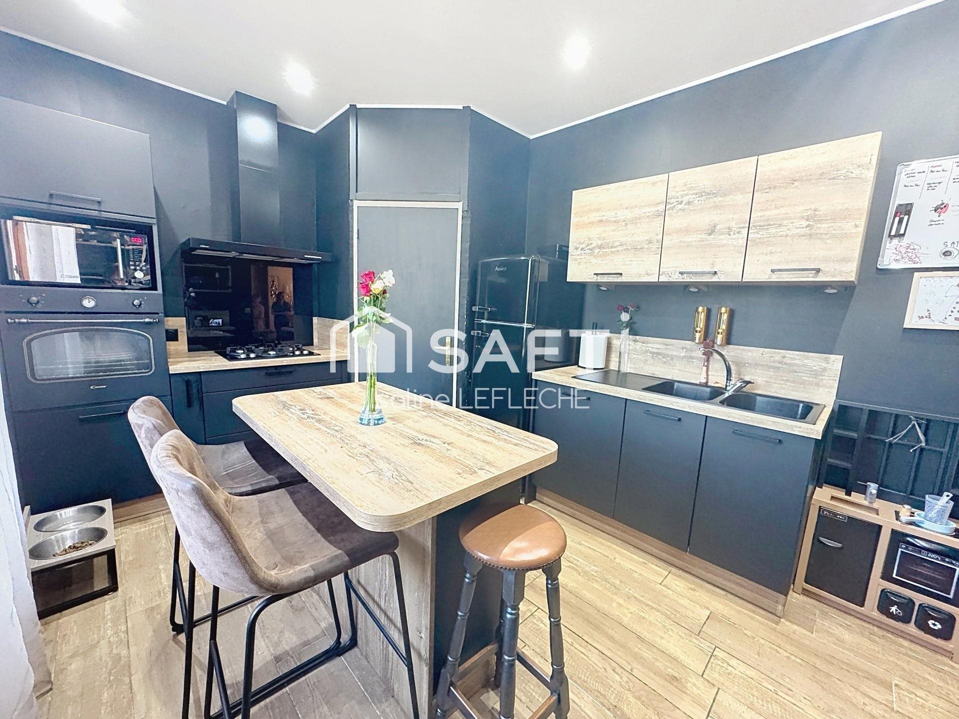 Maison à vendre, 136m², Nurlu