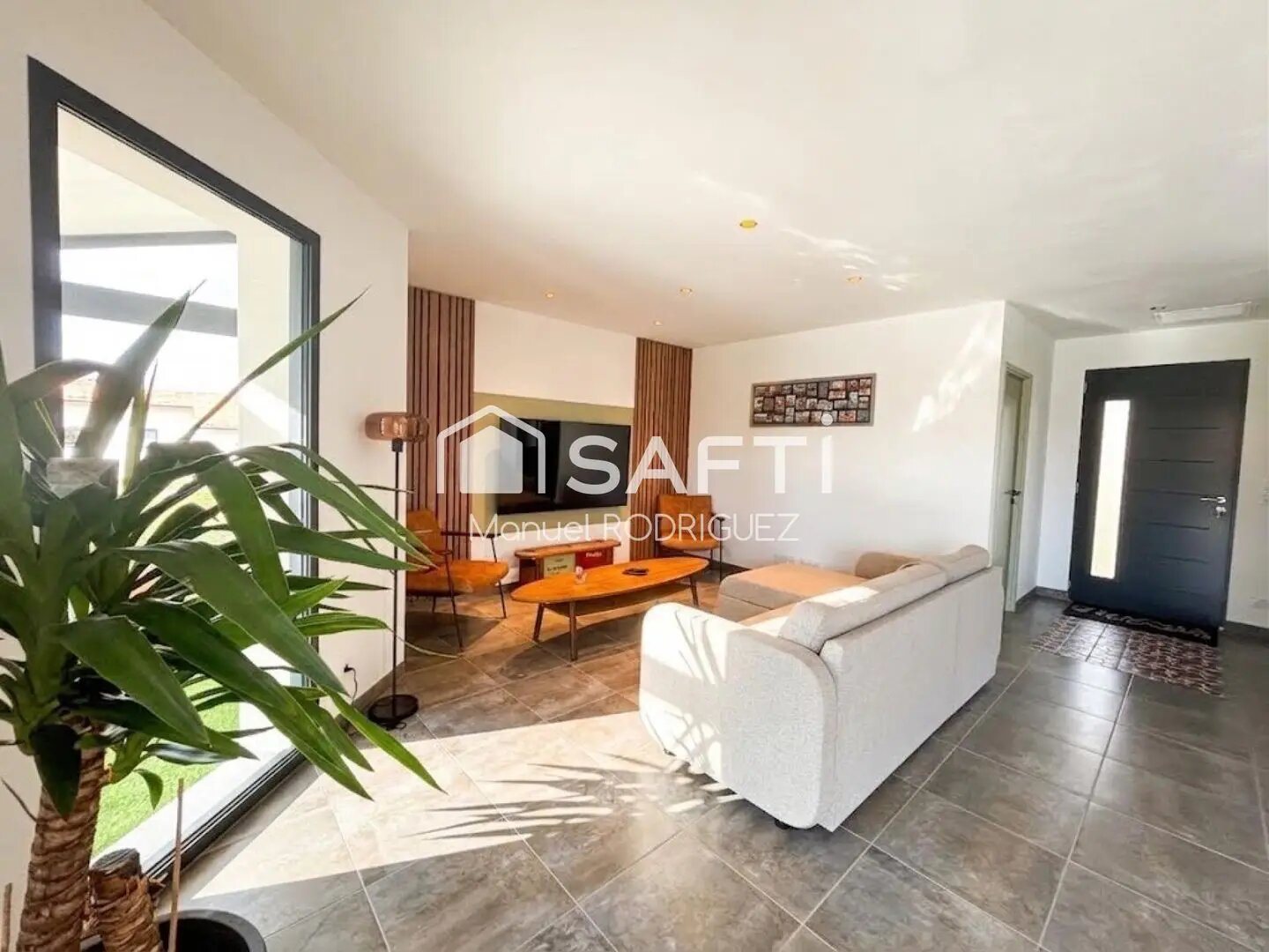 Maison à vendre, 127m², Arengosse