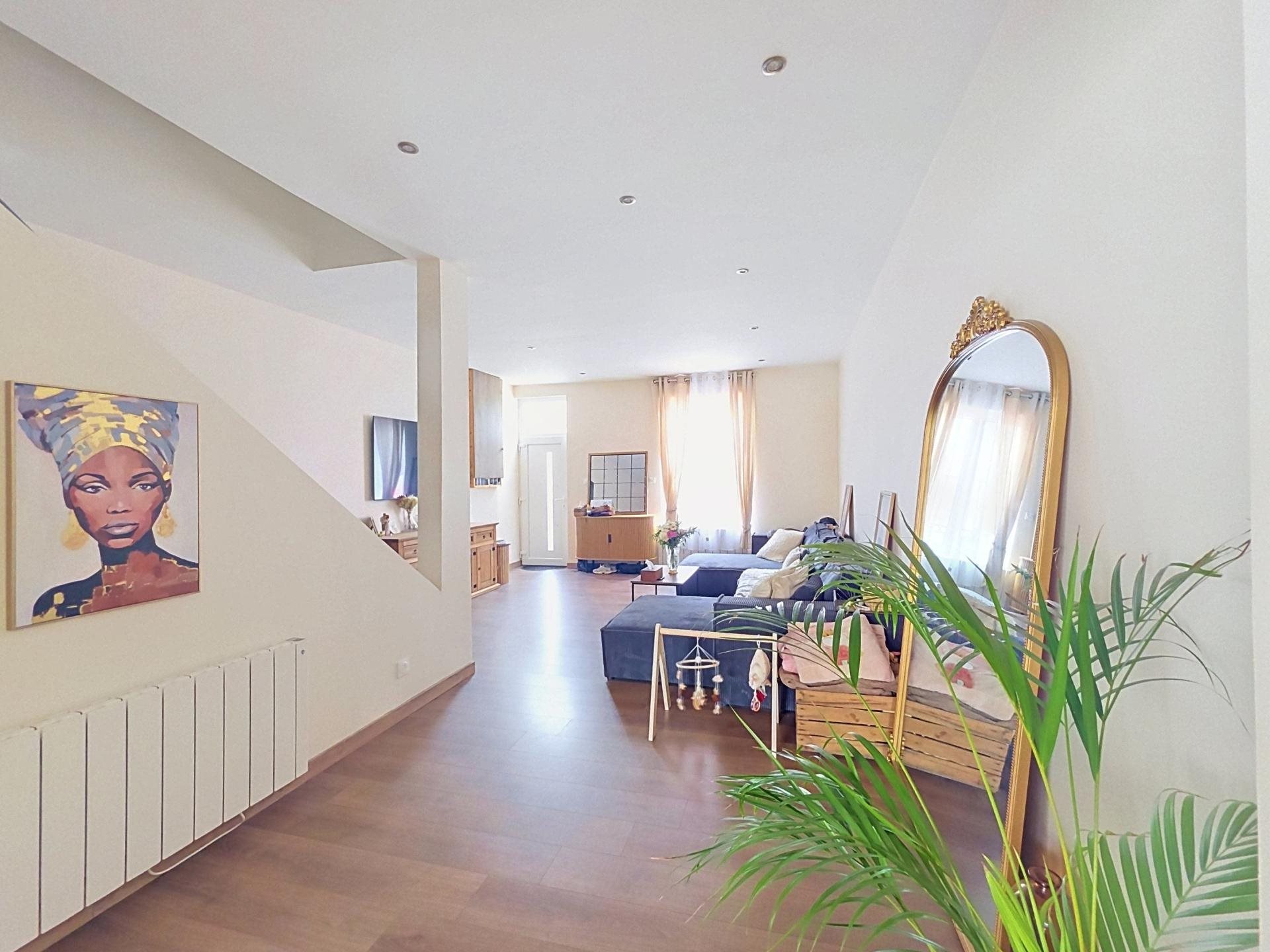 Maison à vendre, 107m², Saint-Quentin