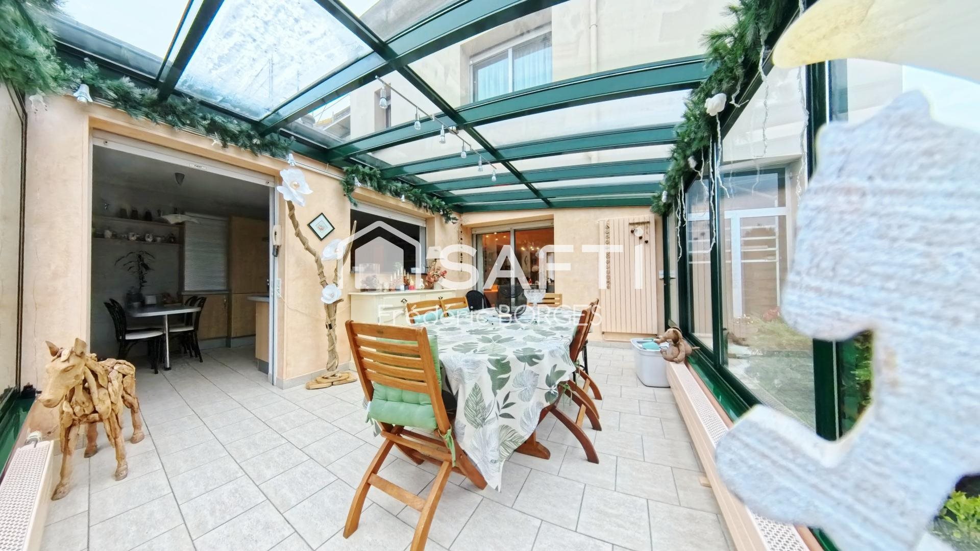 Maison à vendre, 228m², Saint-Quentin