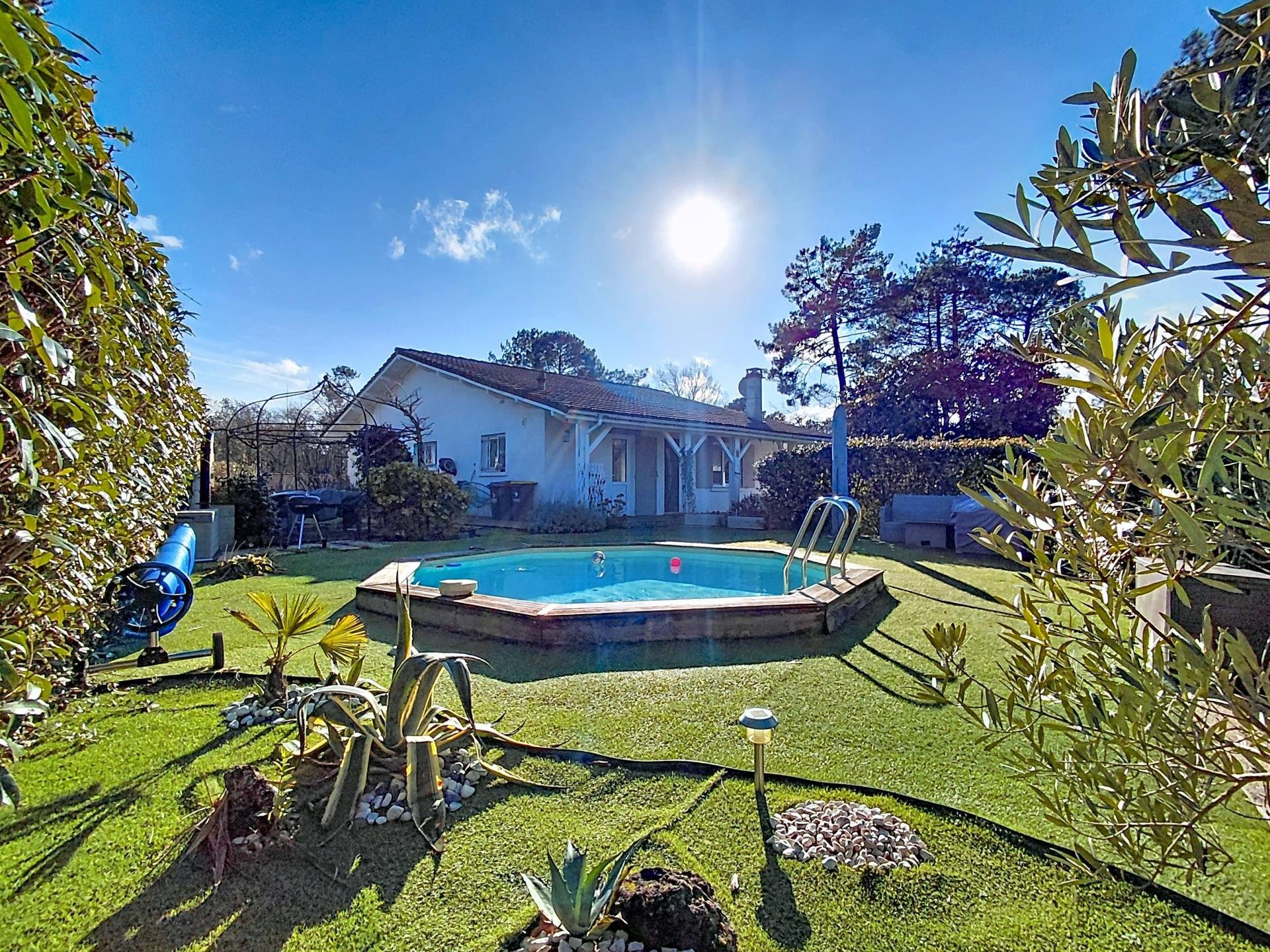 Maison à vendre, 152m², Arès