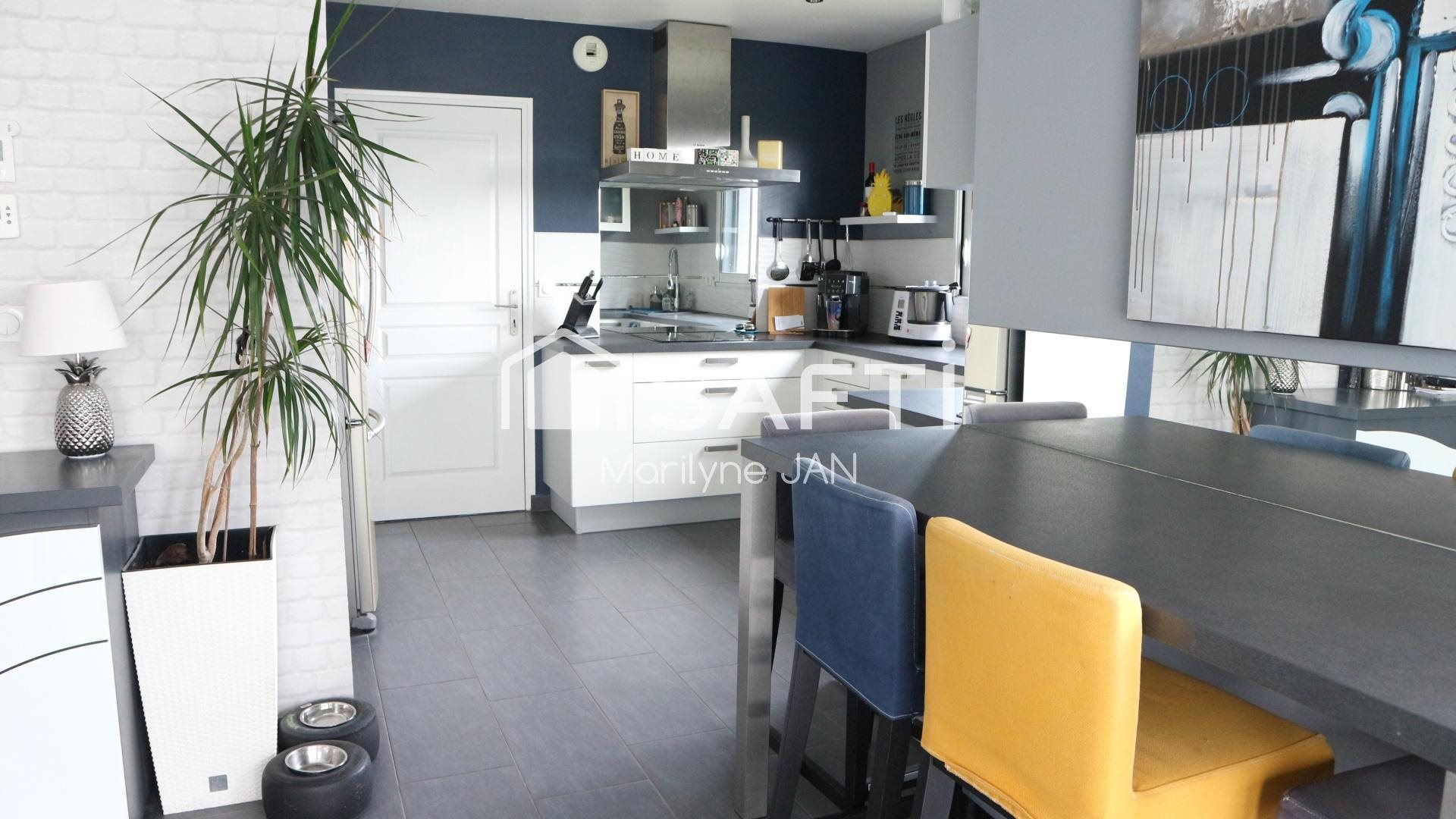Maison à vendre, 166m², Saint-Coulomb