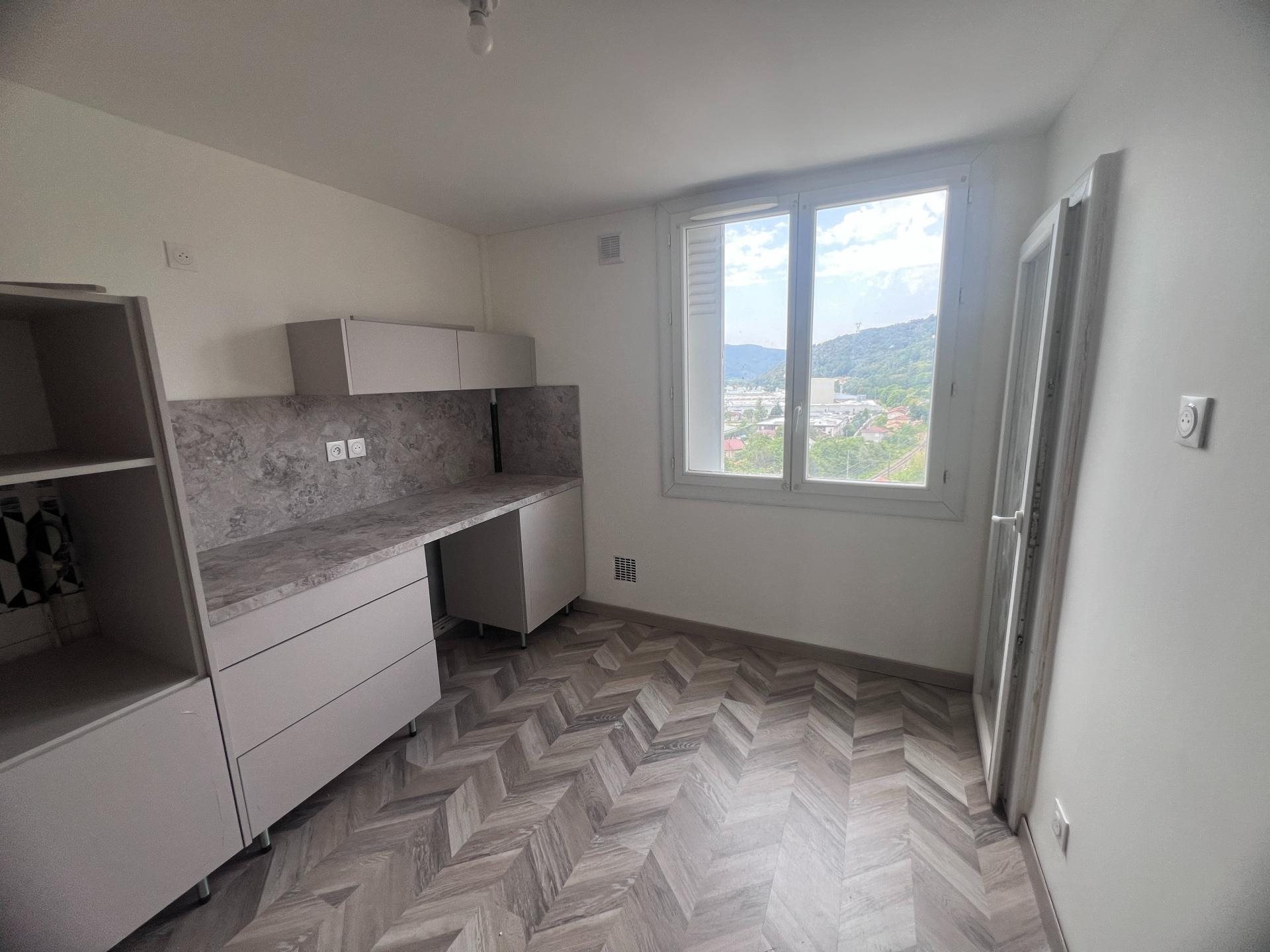 Appartement à louer, 70m², Vienne
