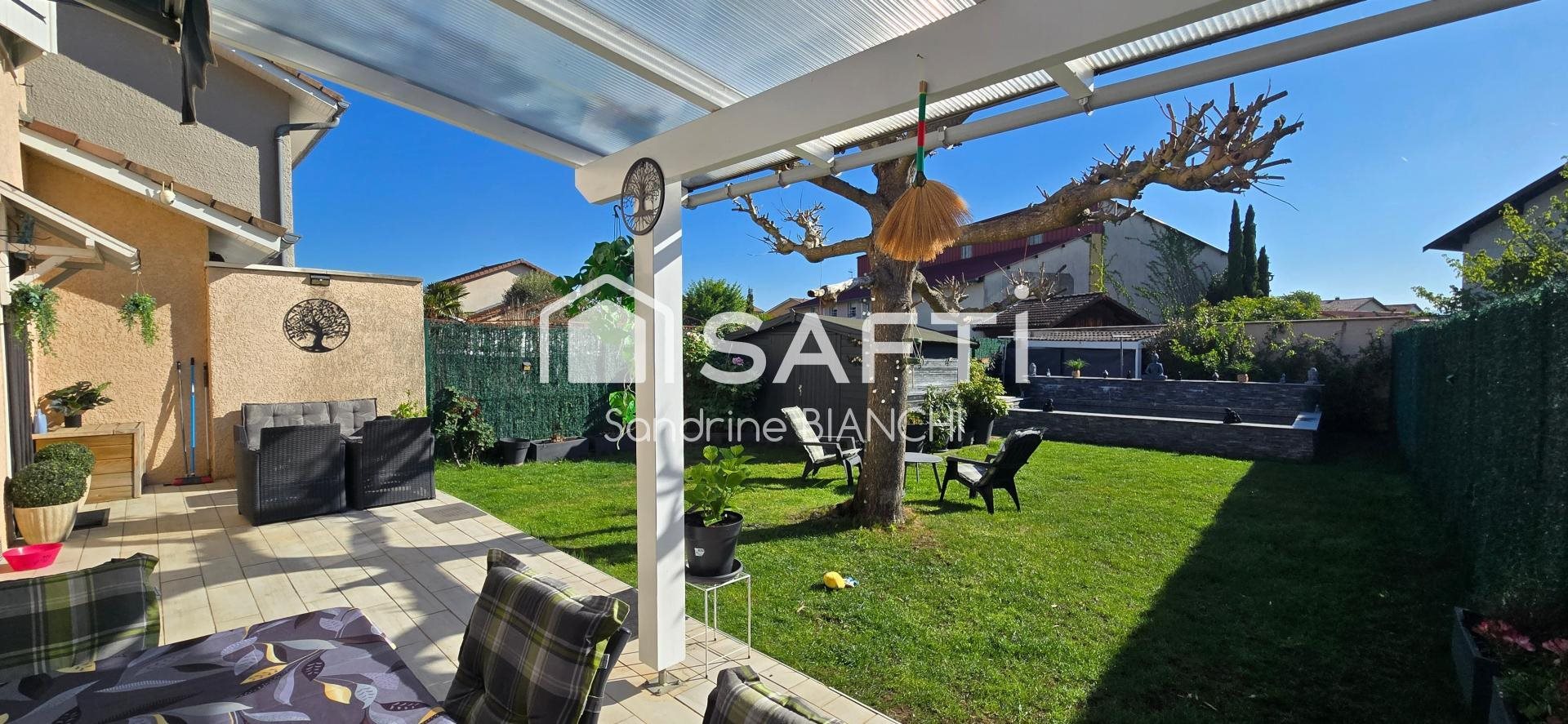 Maison à vendre, 119m², Loyettes