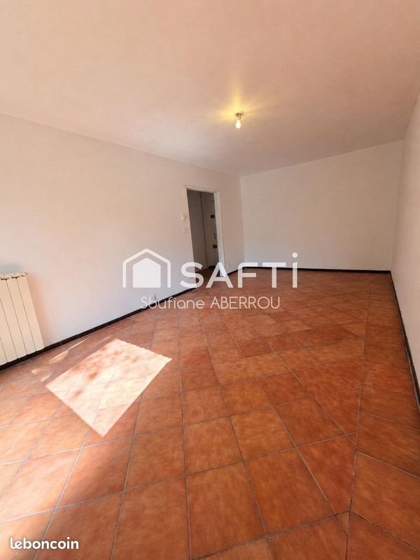 Appartement à vendre, 47m², Aubagne