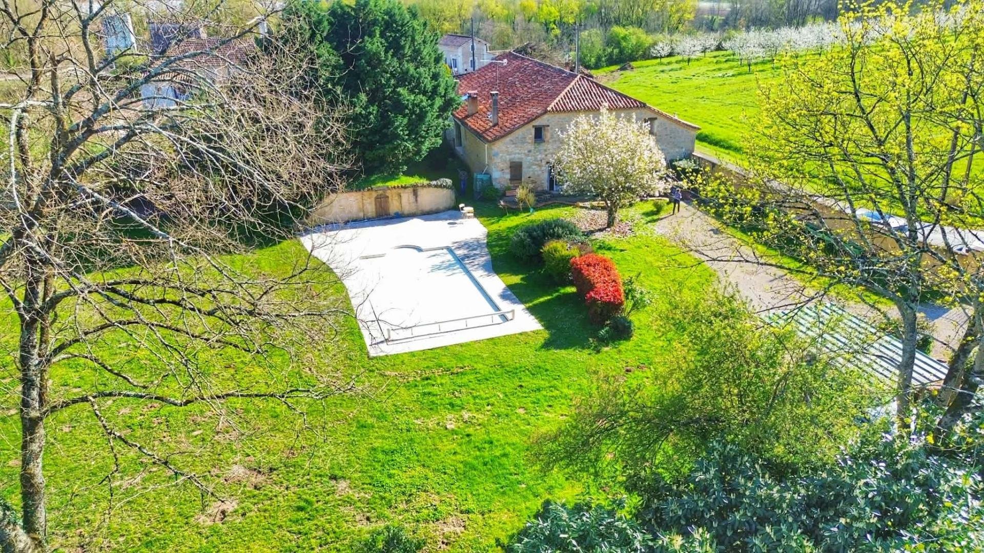 Maison à vendre, 289m², Condezaygues