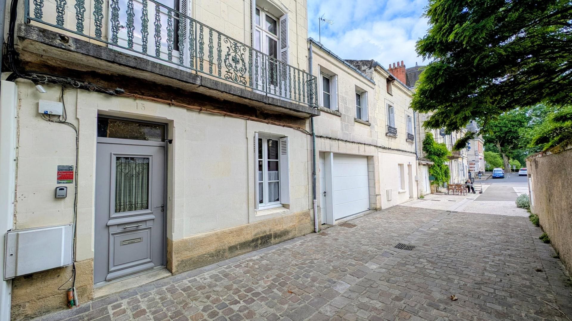 Maison à vendre, 275m², Chinon