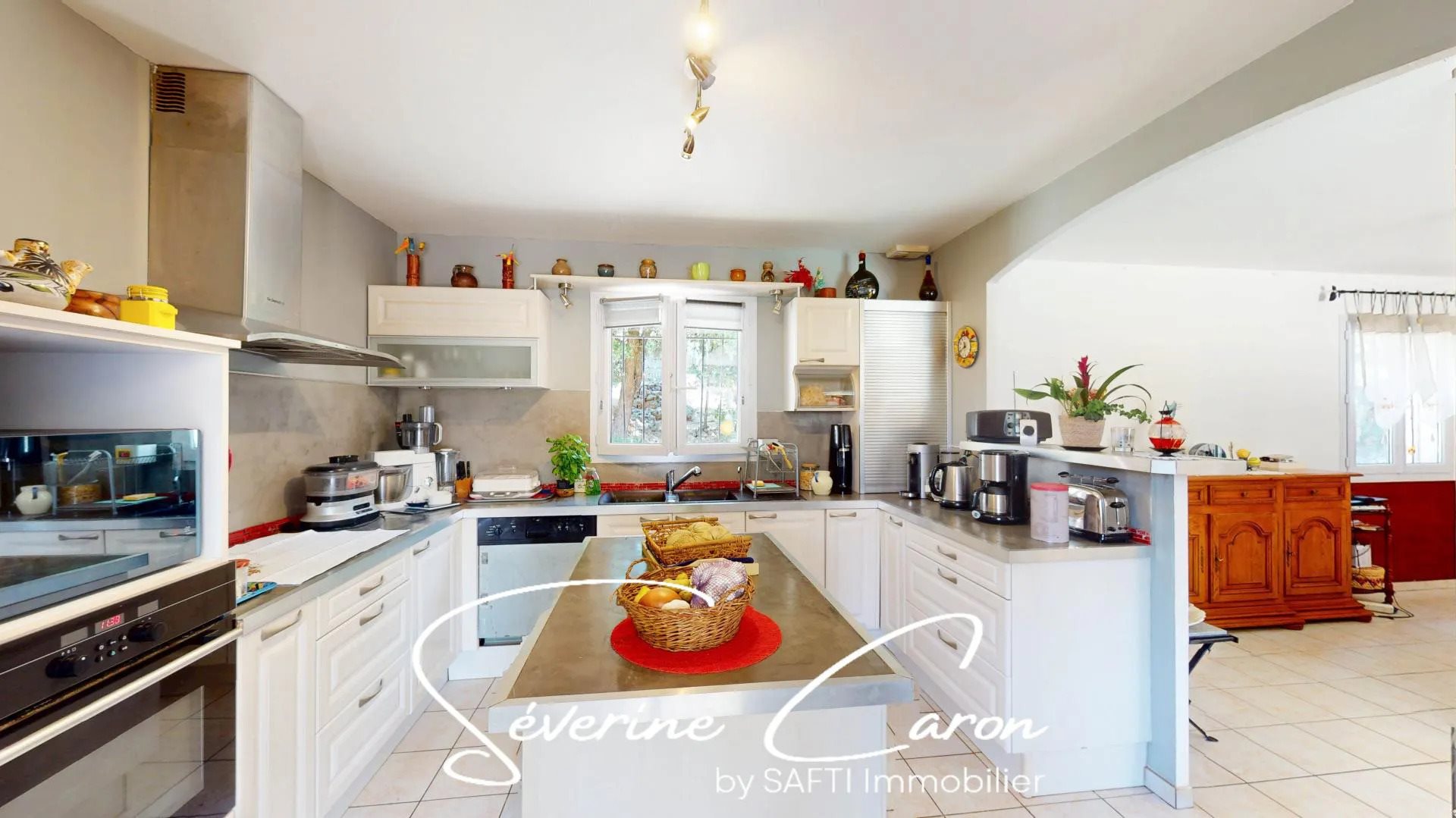 Maison à vendre, 121m², Sainte-Anastasie-sur-Issole