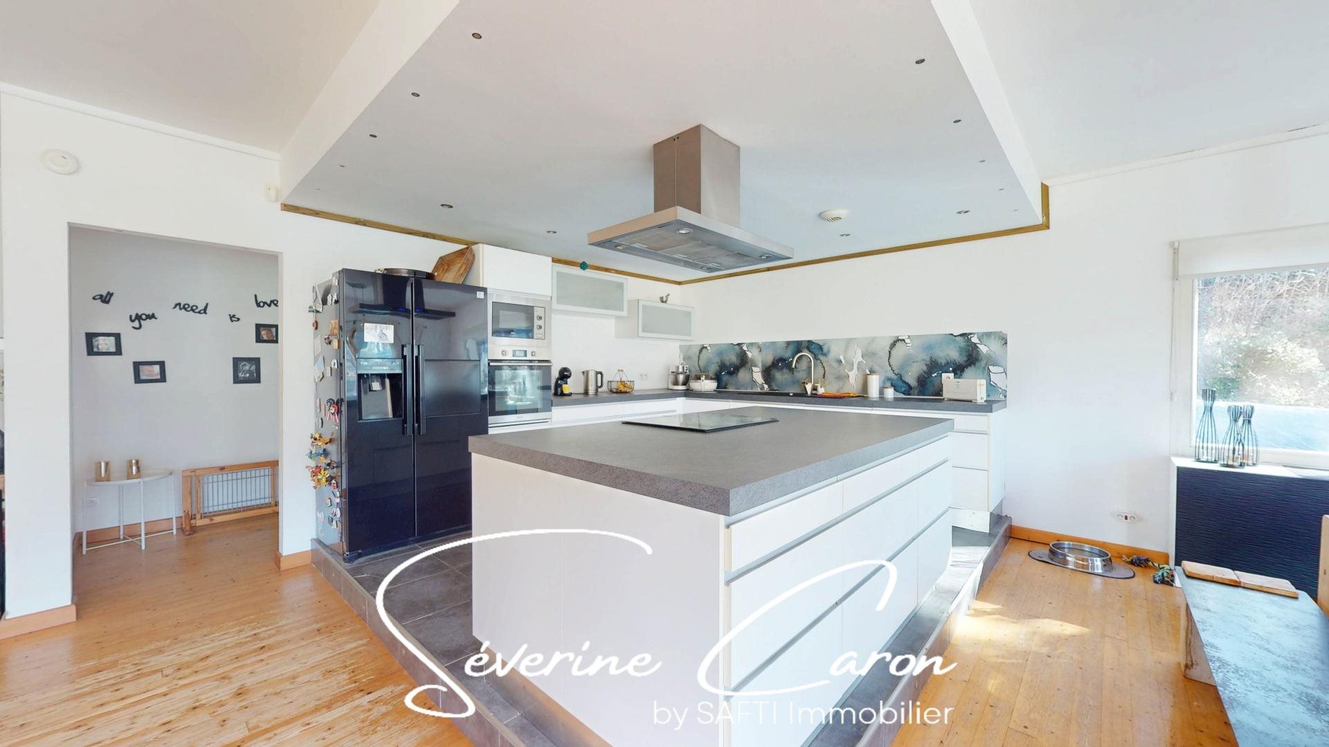Maison à vendre, 155m², Besse-sur-Issole