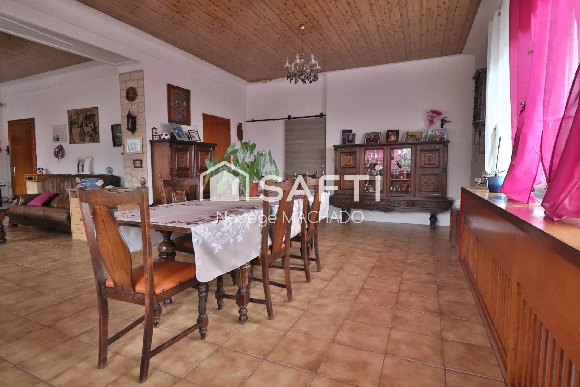 Maison à vendre, 172m², Hussigny-Godbrange