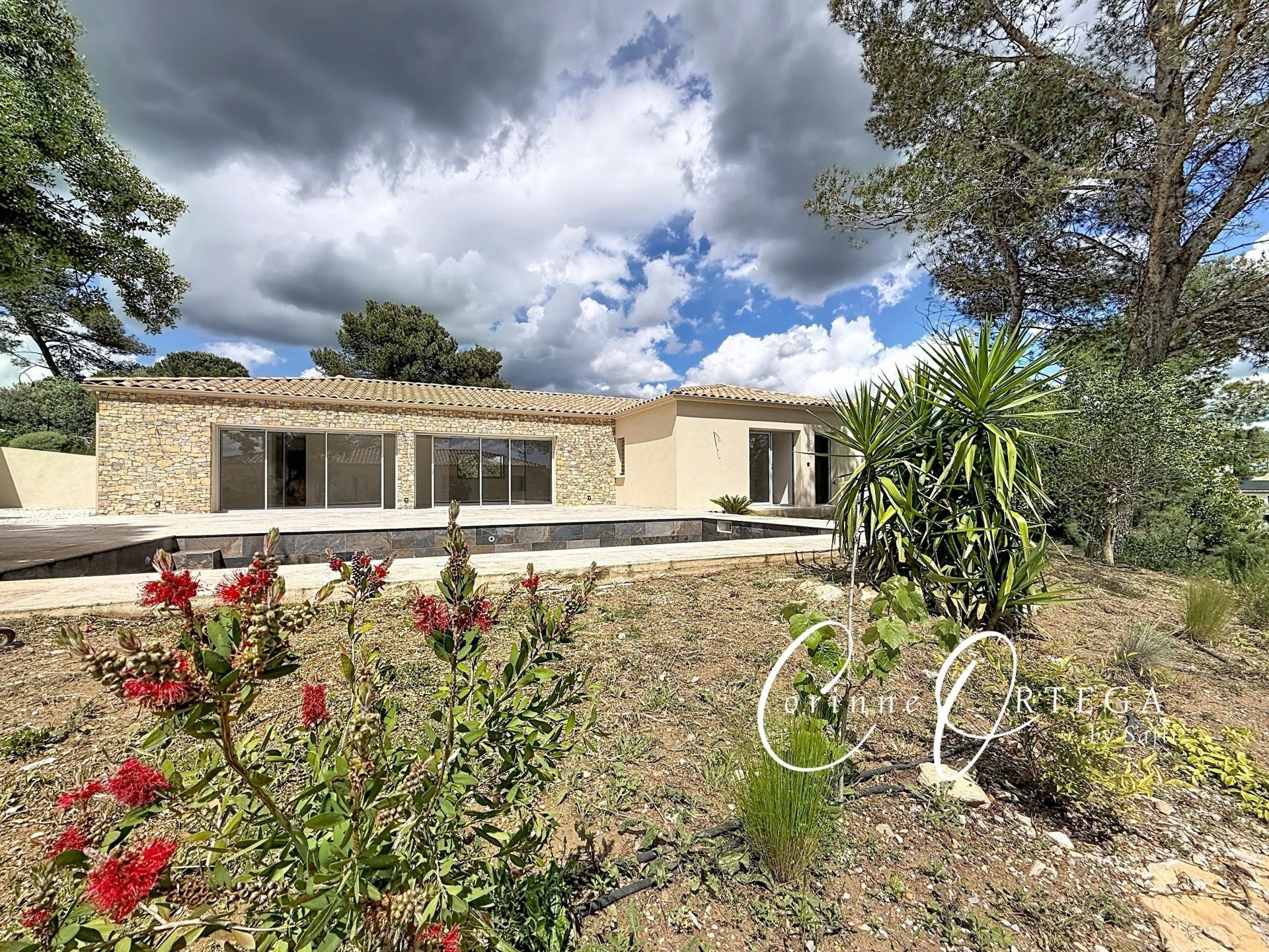 Maison à vendre, 182m², Nîmes