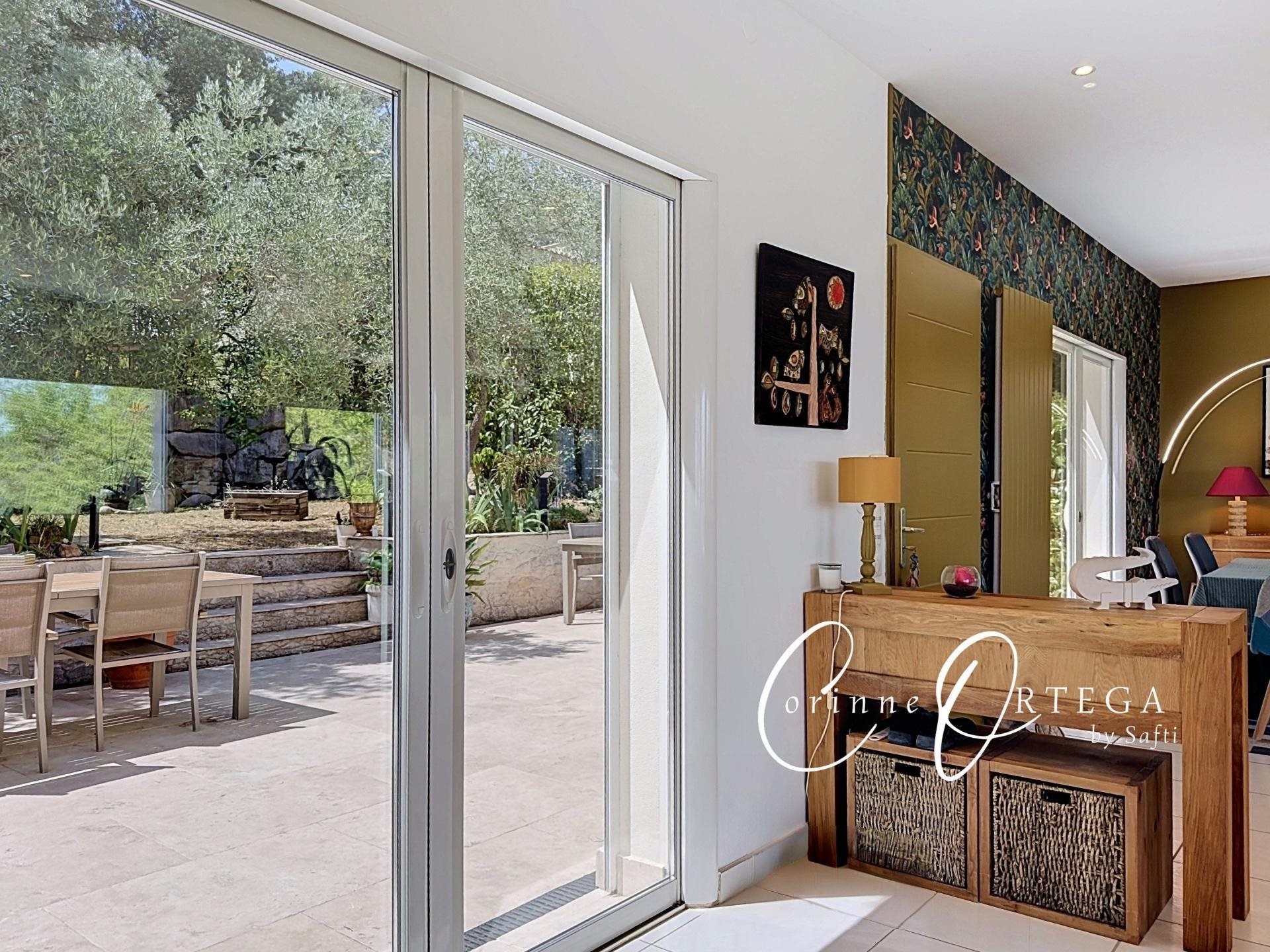 Maison à vendre, 184m², Calvisson