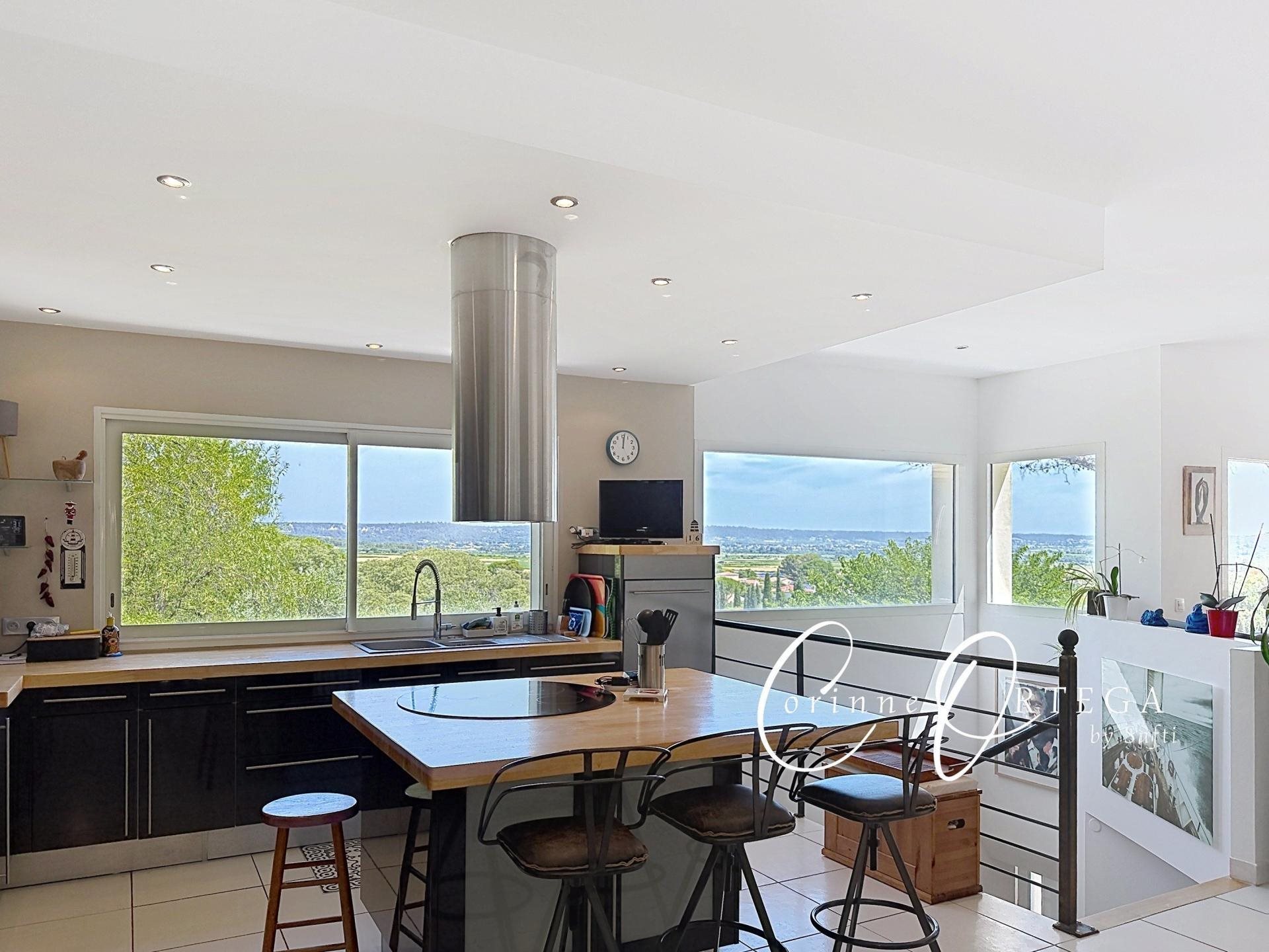 Maison à vendre, 184m², Calvisson