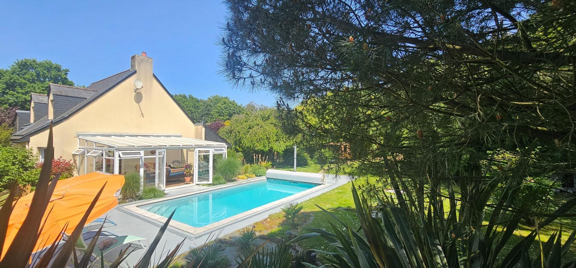 Maison à vendre, 159m², Saint-Thual