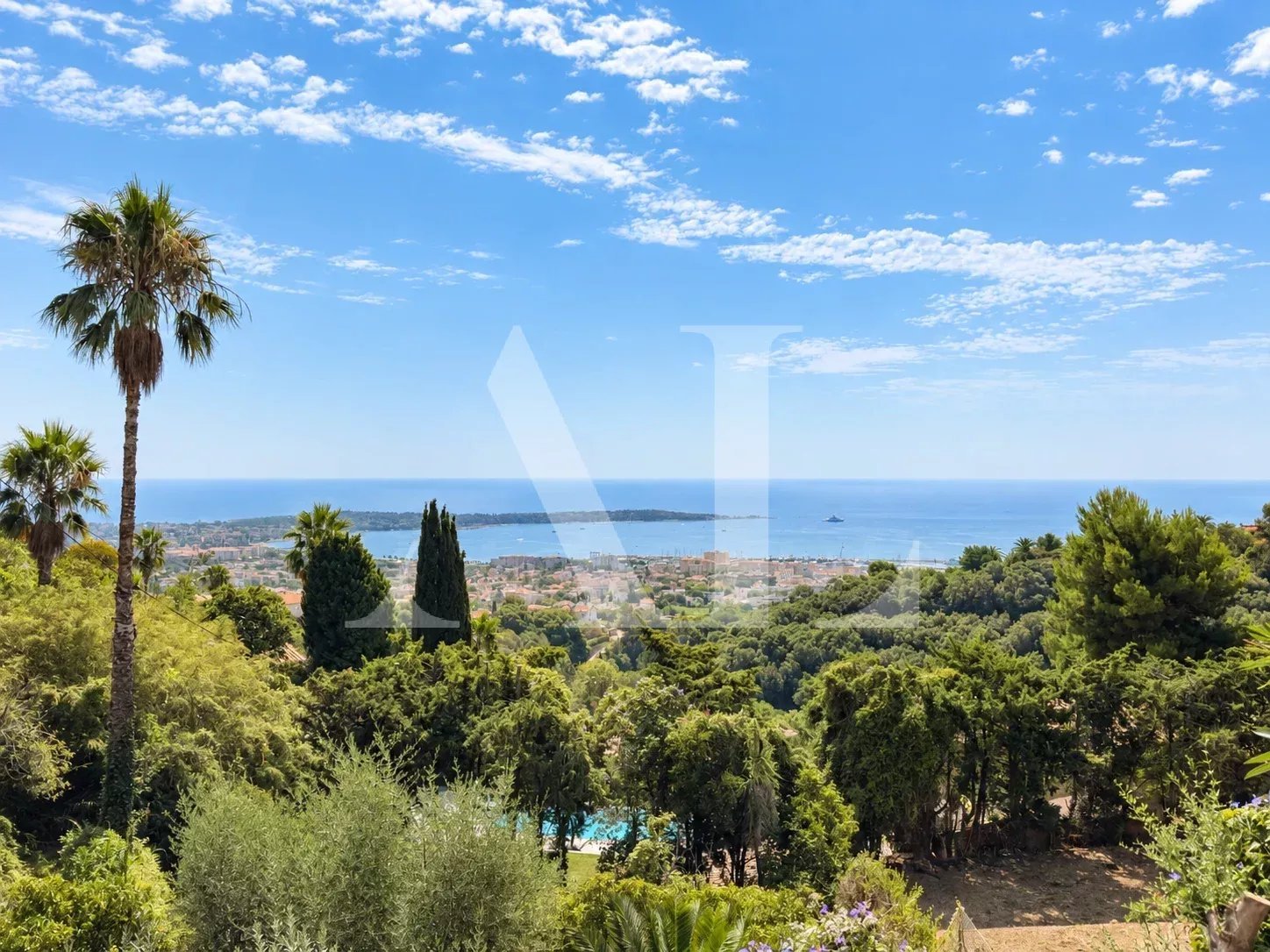 Maison à vendre, 245m², Golfe-Juan