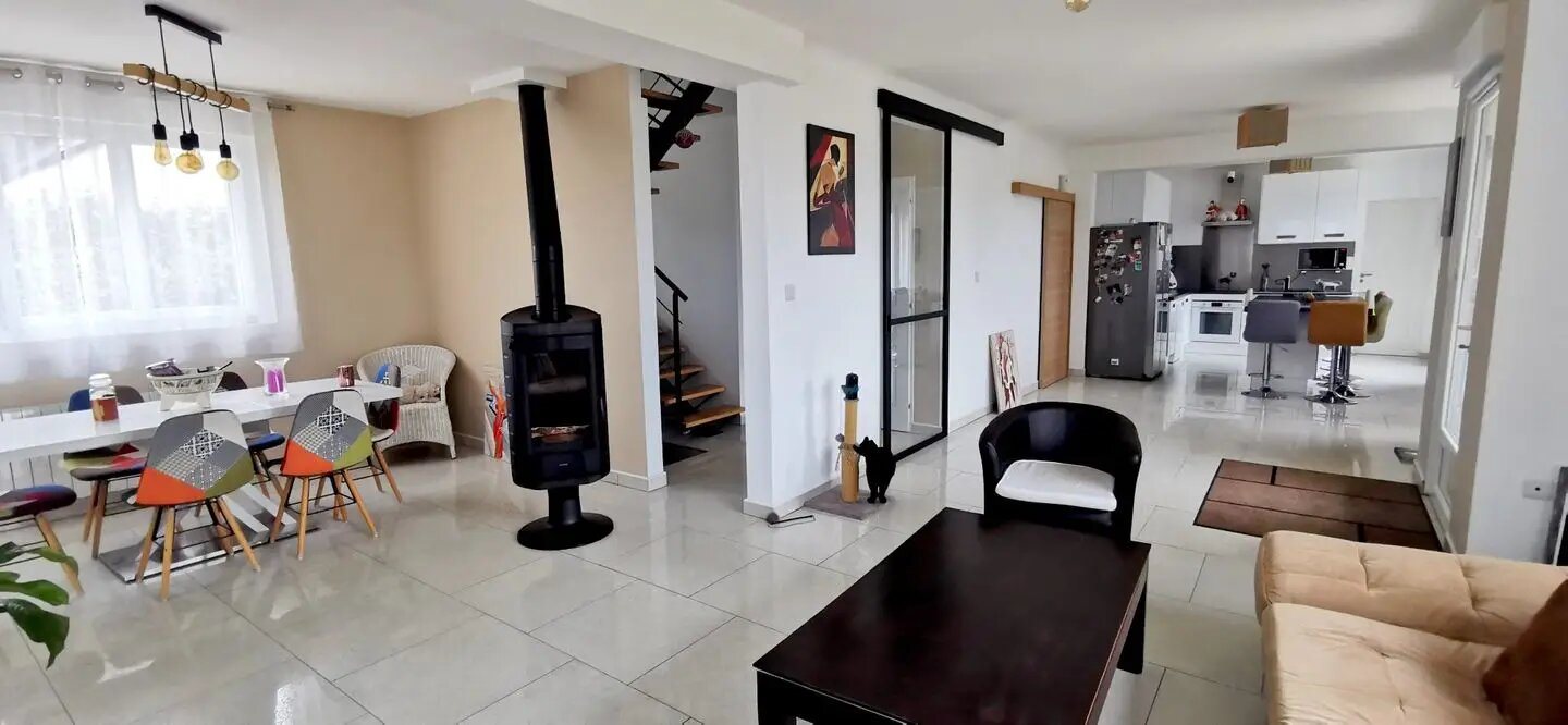 Maison à vendre, 133m², La Chaussée-Saint-Victor