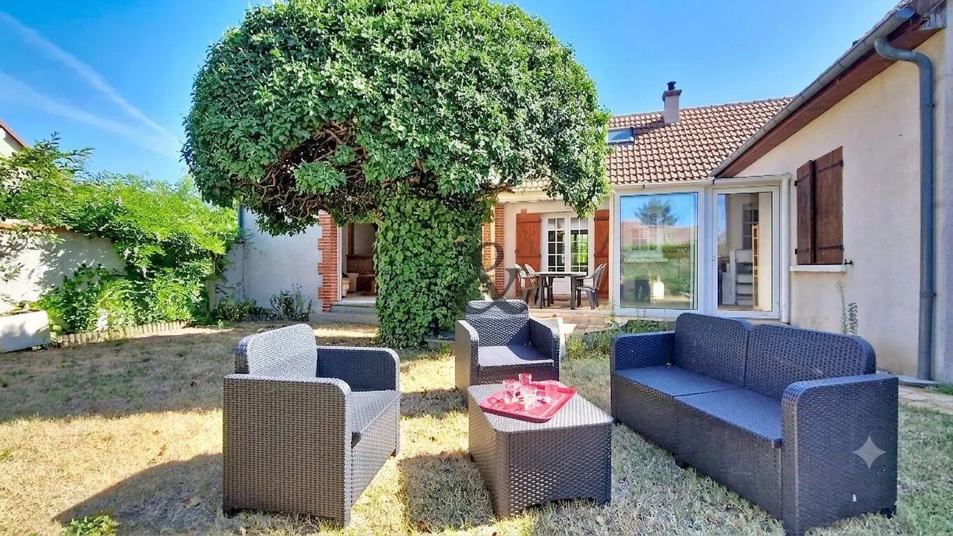 Maison à vendre, 176m², Montlivault
