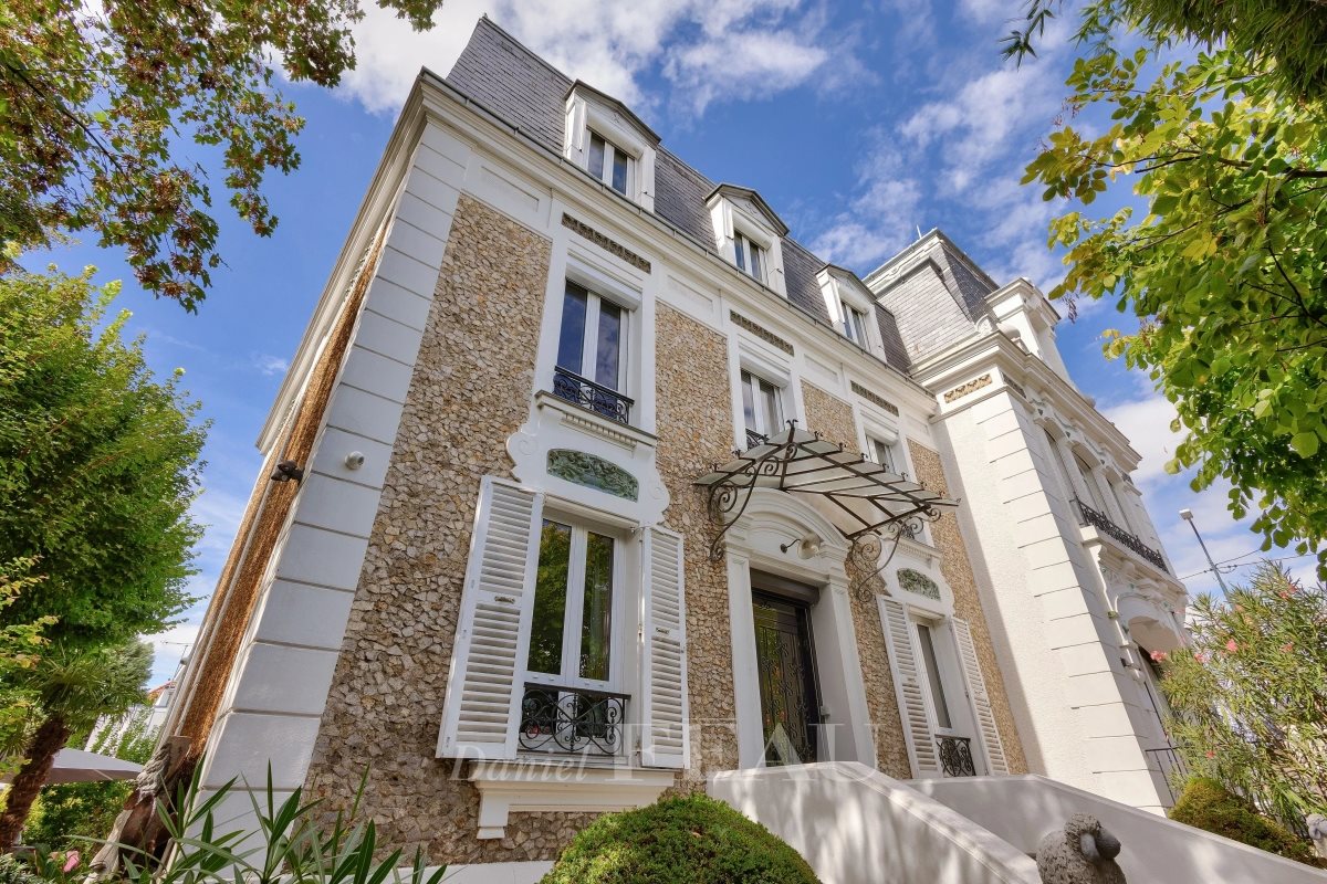 Maison à vendre, 593m², Saint-Maur-des-Fossés