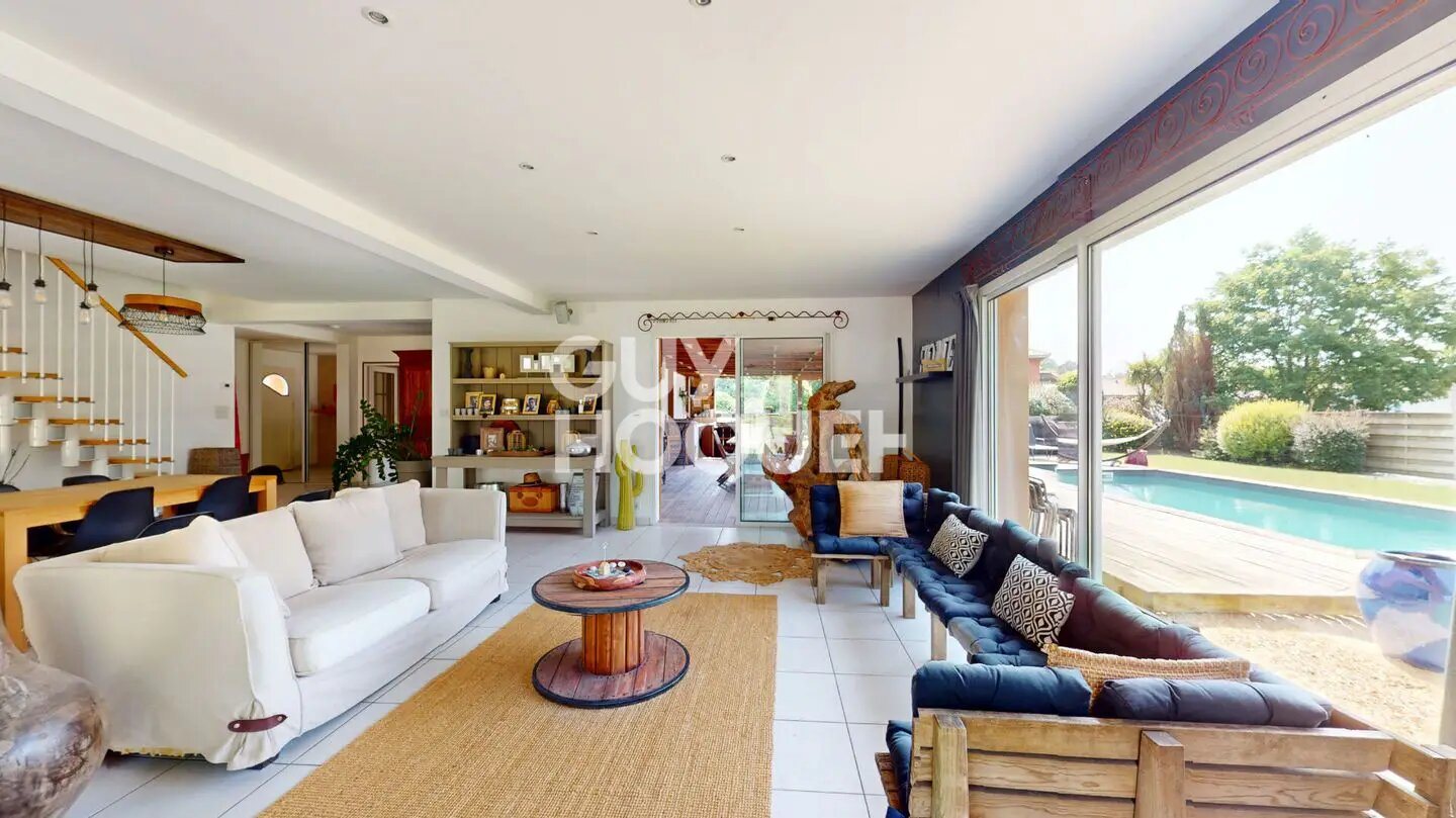 Maison à vendre, 269m², Léon