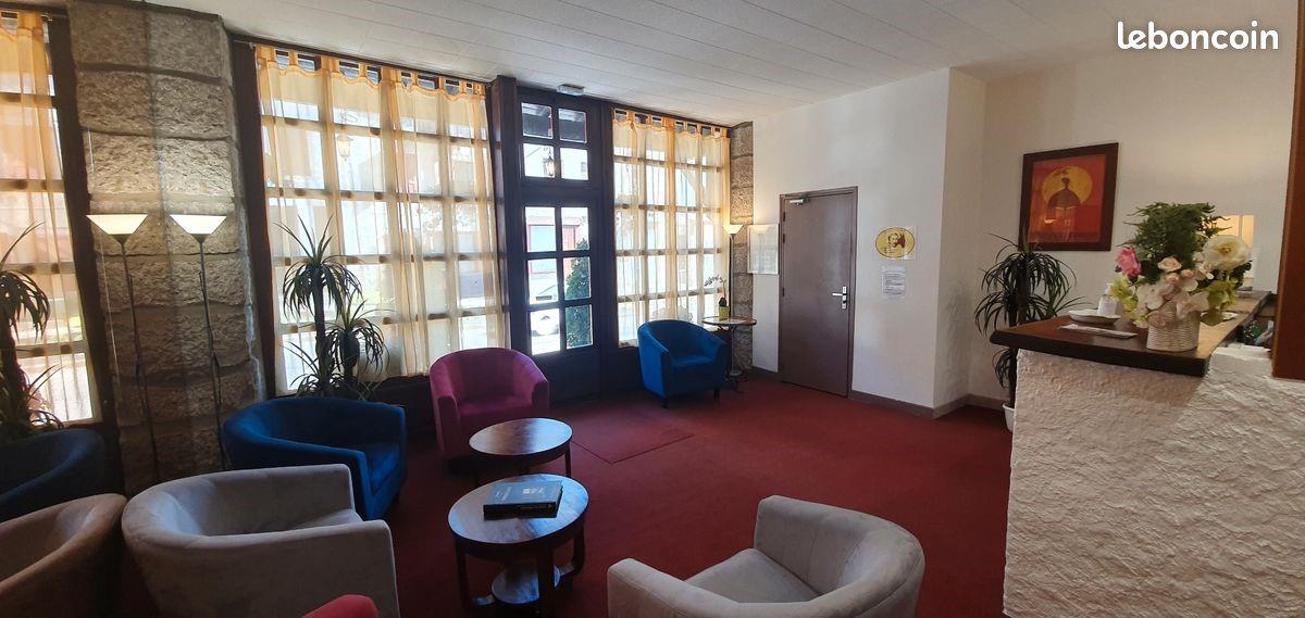 Maison à vendre, 576m², Pradelles