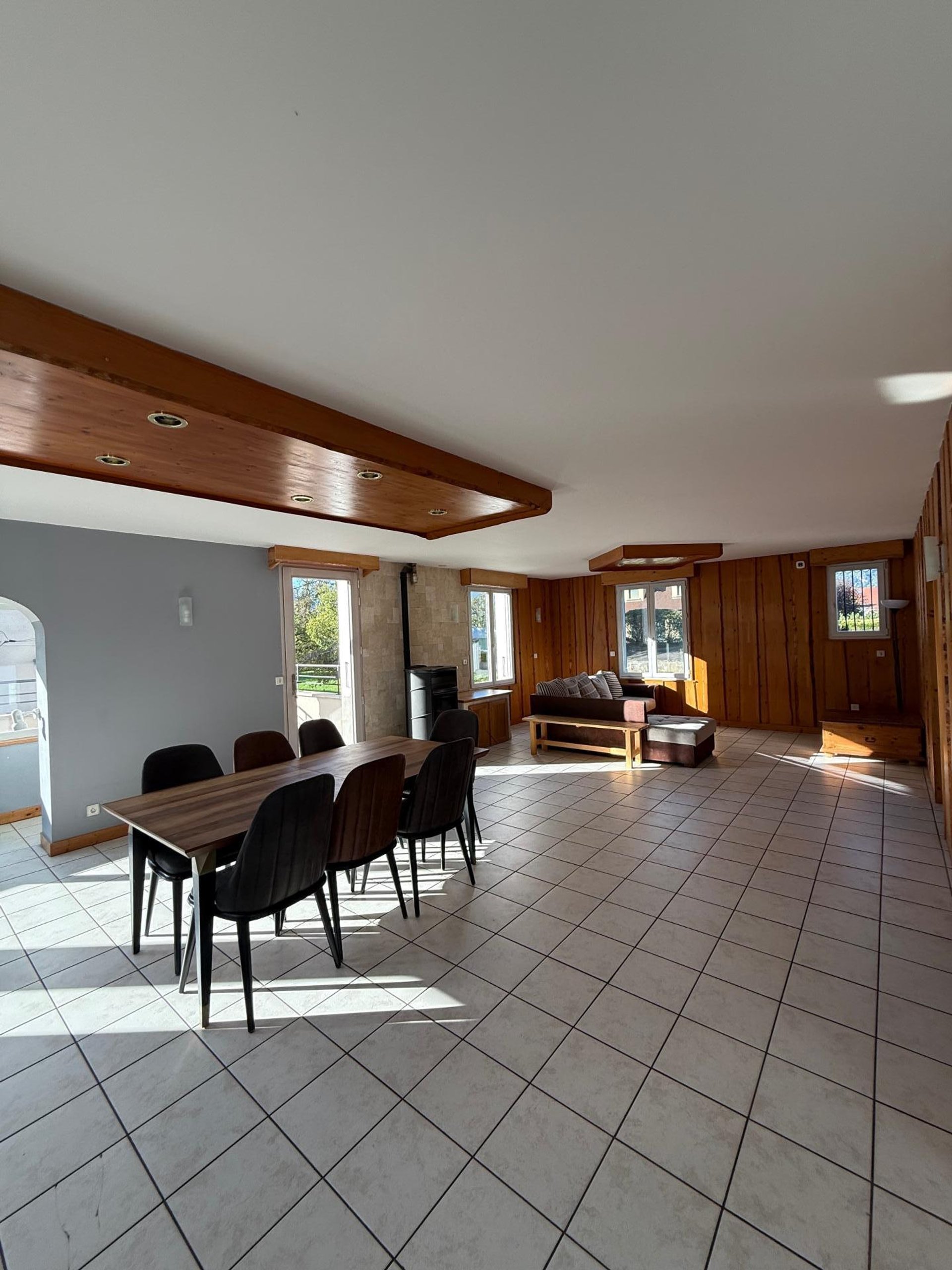 Maison à vendre, 224m², Le Reposoir