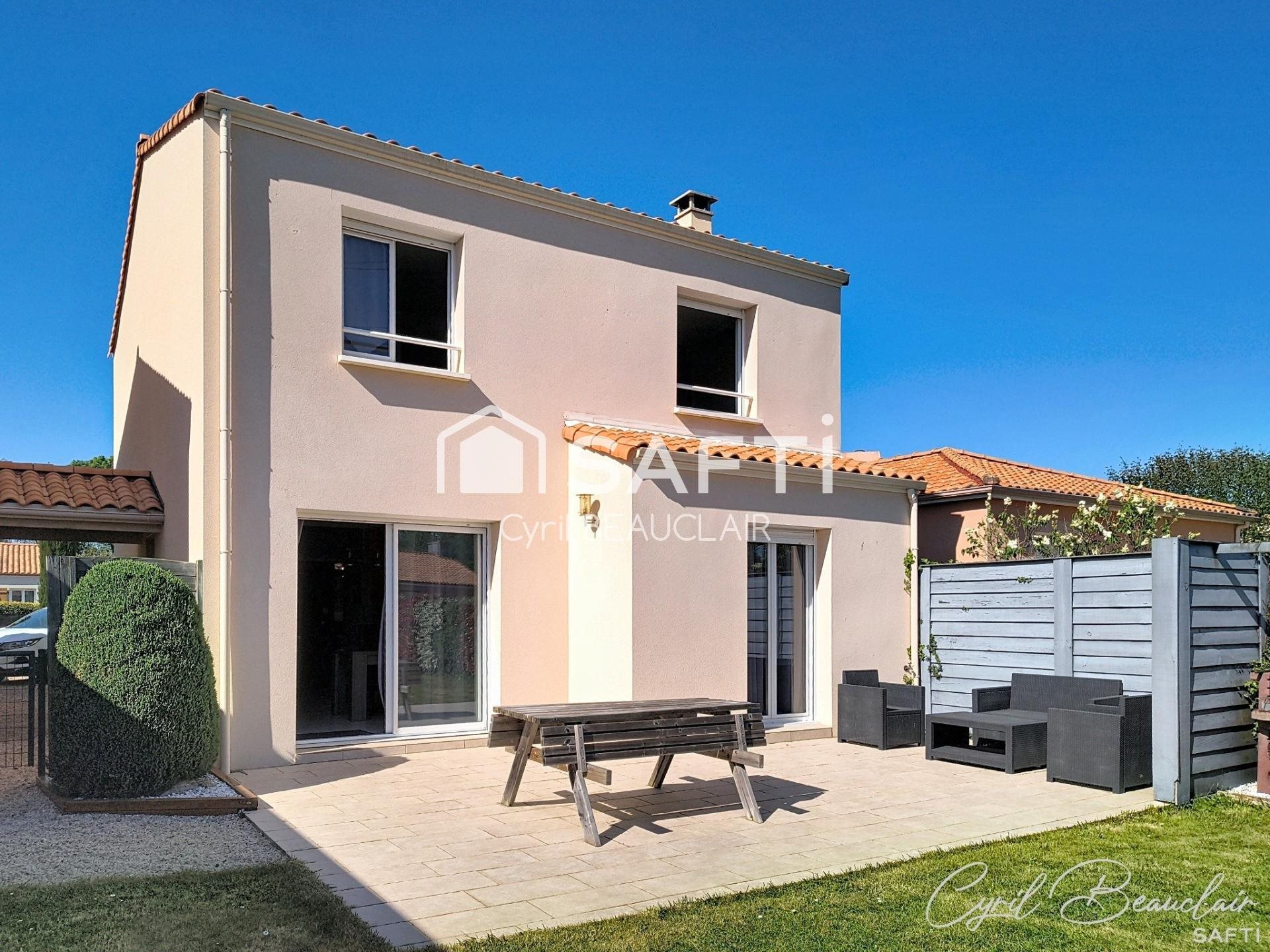 Maison à vendre, 105m², Sainte-Pazanne