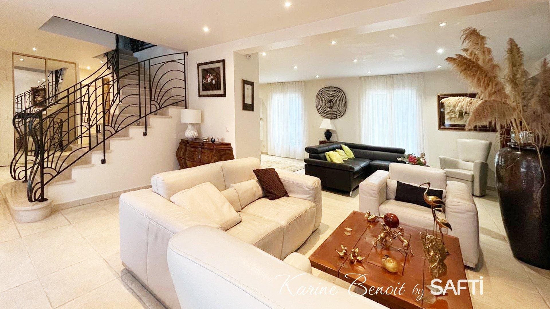Maison à vendre, 280m², Le Coudray-Montceaux
