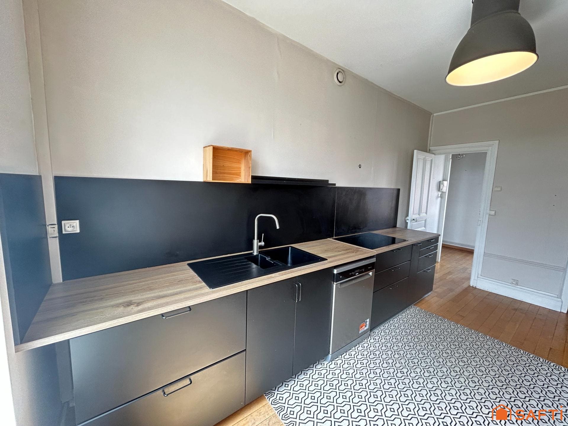 Appartement à vendre, 153m², Saint-Quentin
