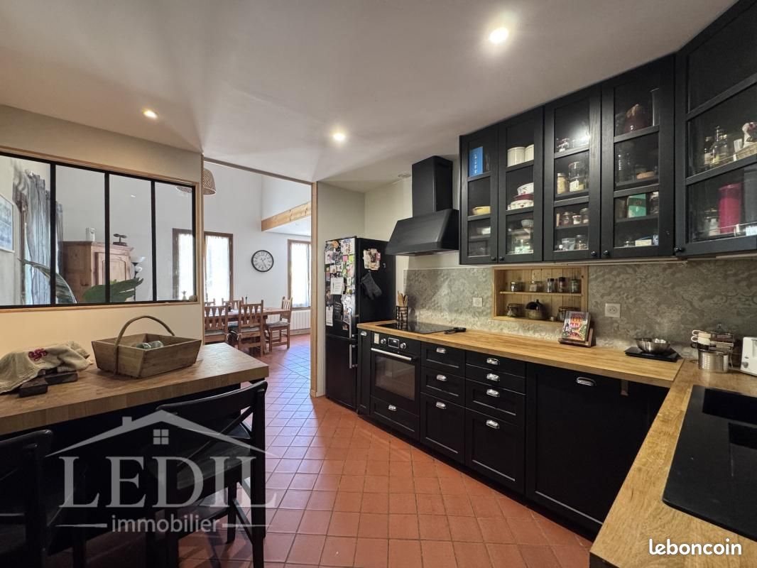 Maison à vendre, 170m², Eauze