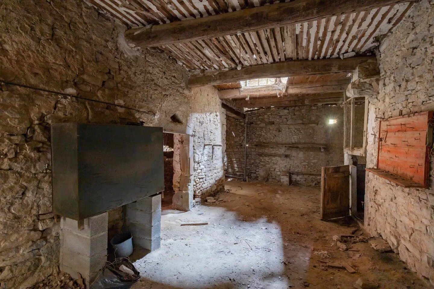 Maison à vendre, 150m², Azillanet