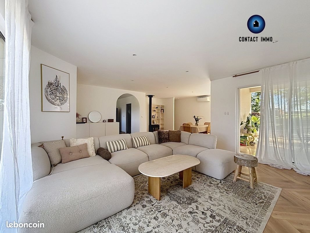 Maison à vendre, 122m², Terrasson-Lavilledieu